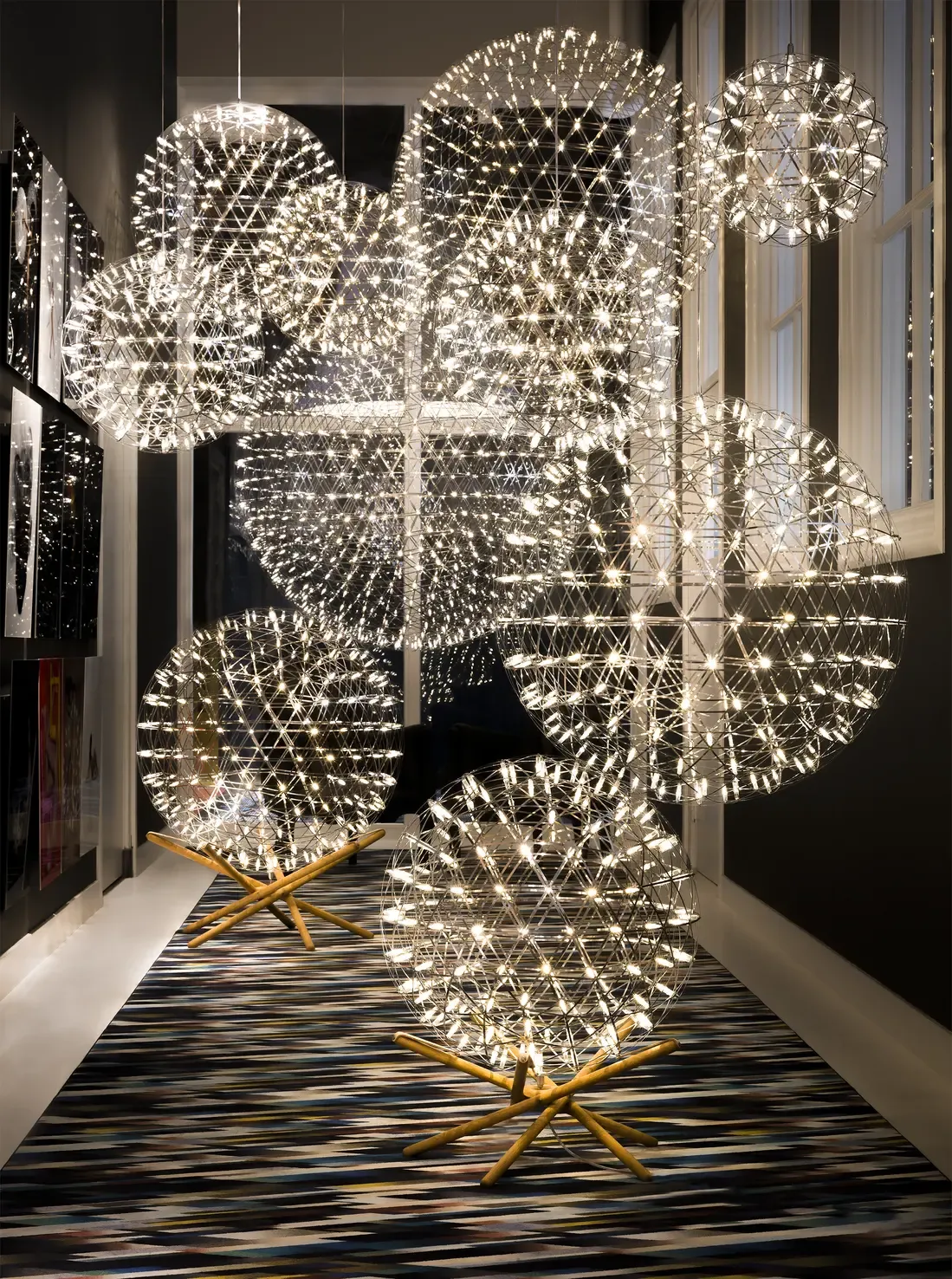 Moooi-Amsterdam-Brandstore-Raimond-II-Cloud